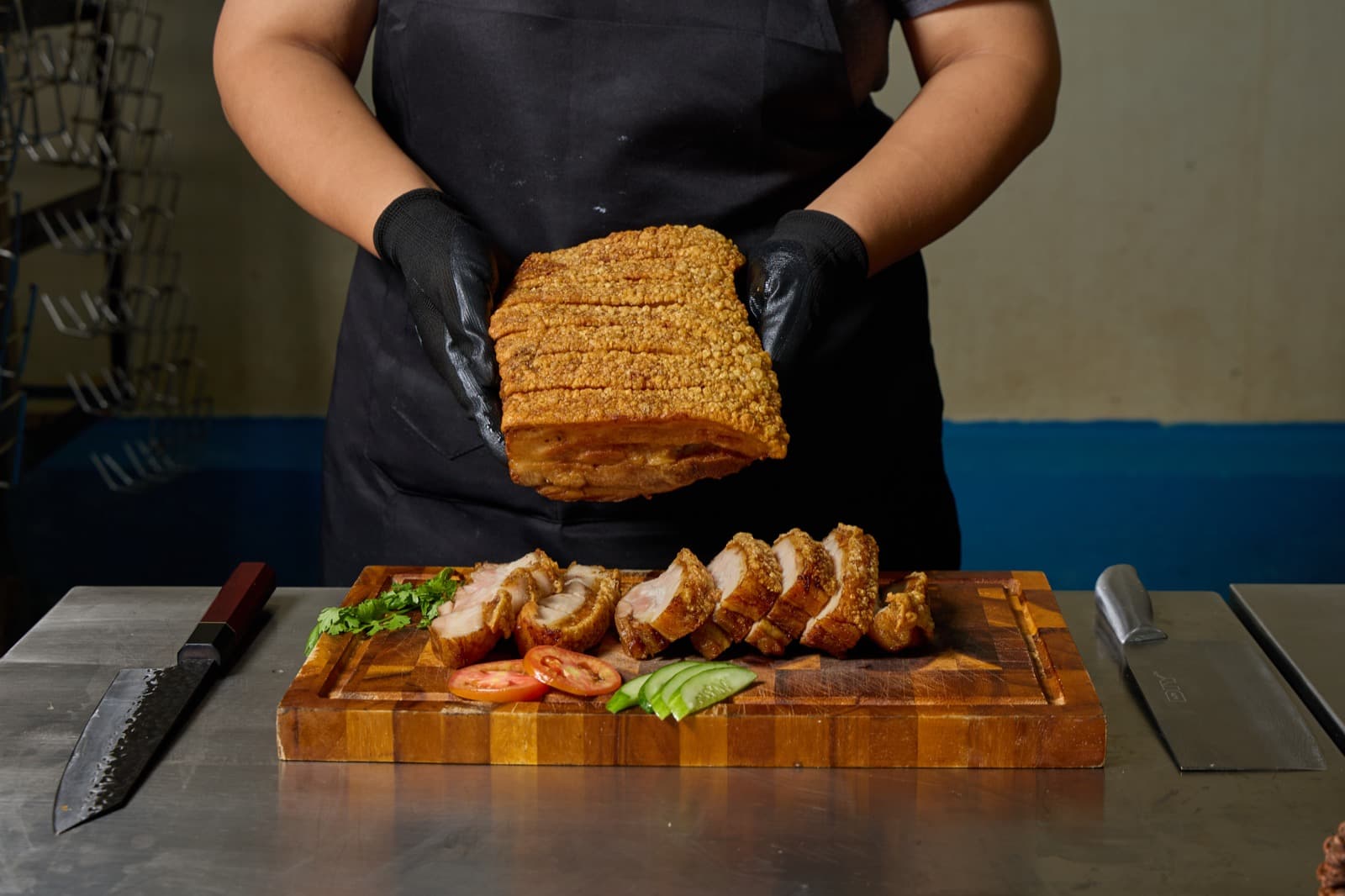 Tua D crispy pork presentation